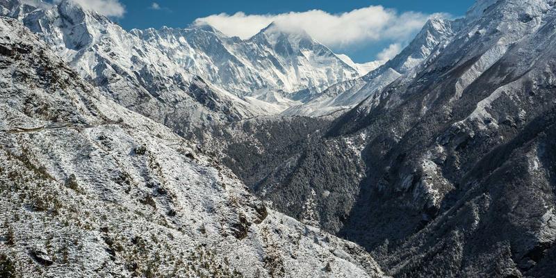 AI视觉质检赋能精密工程：齐尔克赞克技术如何提升自动化生产线缺陷检出率与一致性