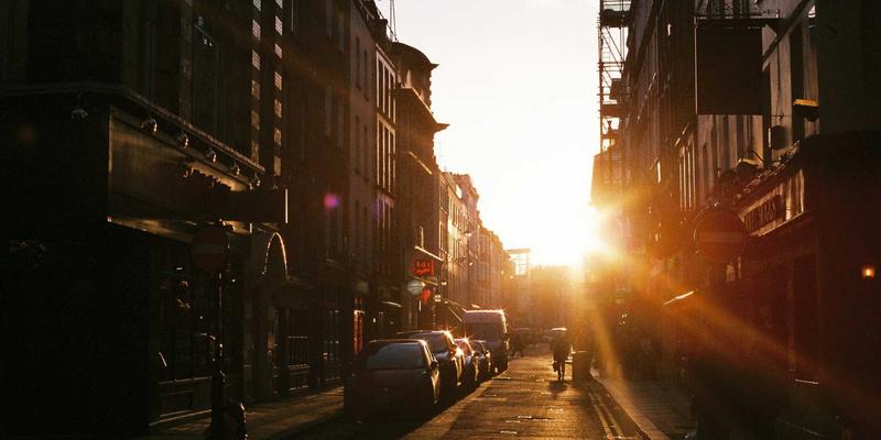 工业设备高效使用指南:从重型机械到精密工程的实践智慧